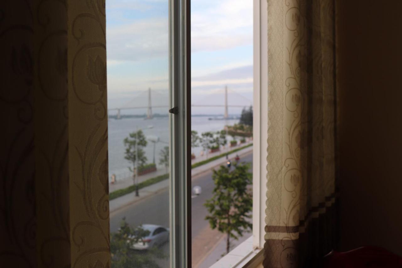 Rang Dong Hotel My Tho Bagian luar foto