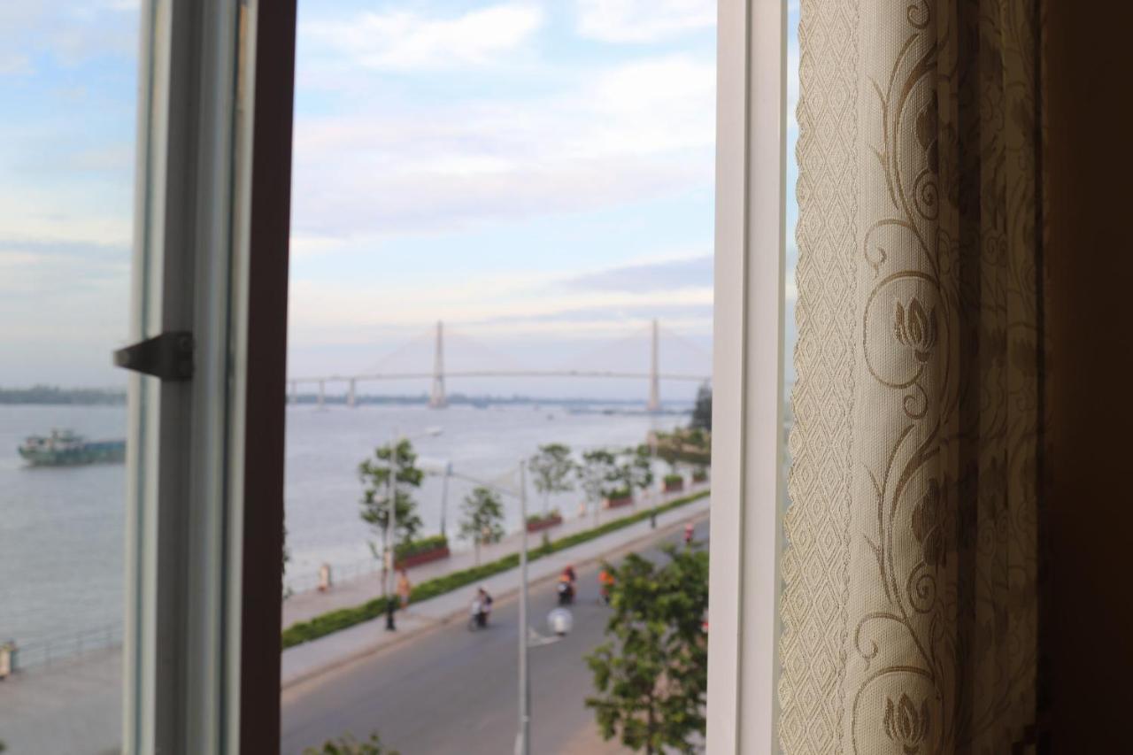 Rang Dong Hotel My Tho Bagian luar foto